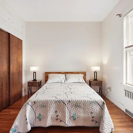 Charming New England Style Apartment 6 Miles To Downtown Boston, 4 Miles To Logan Airport Revere Exterior photo
